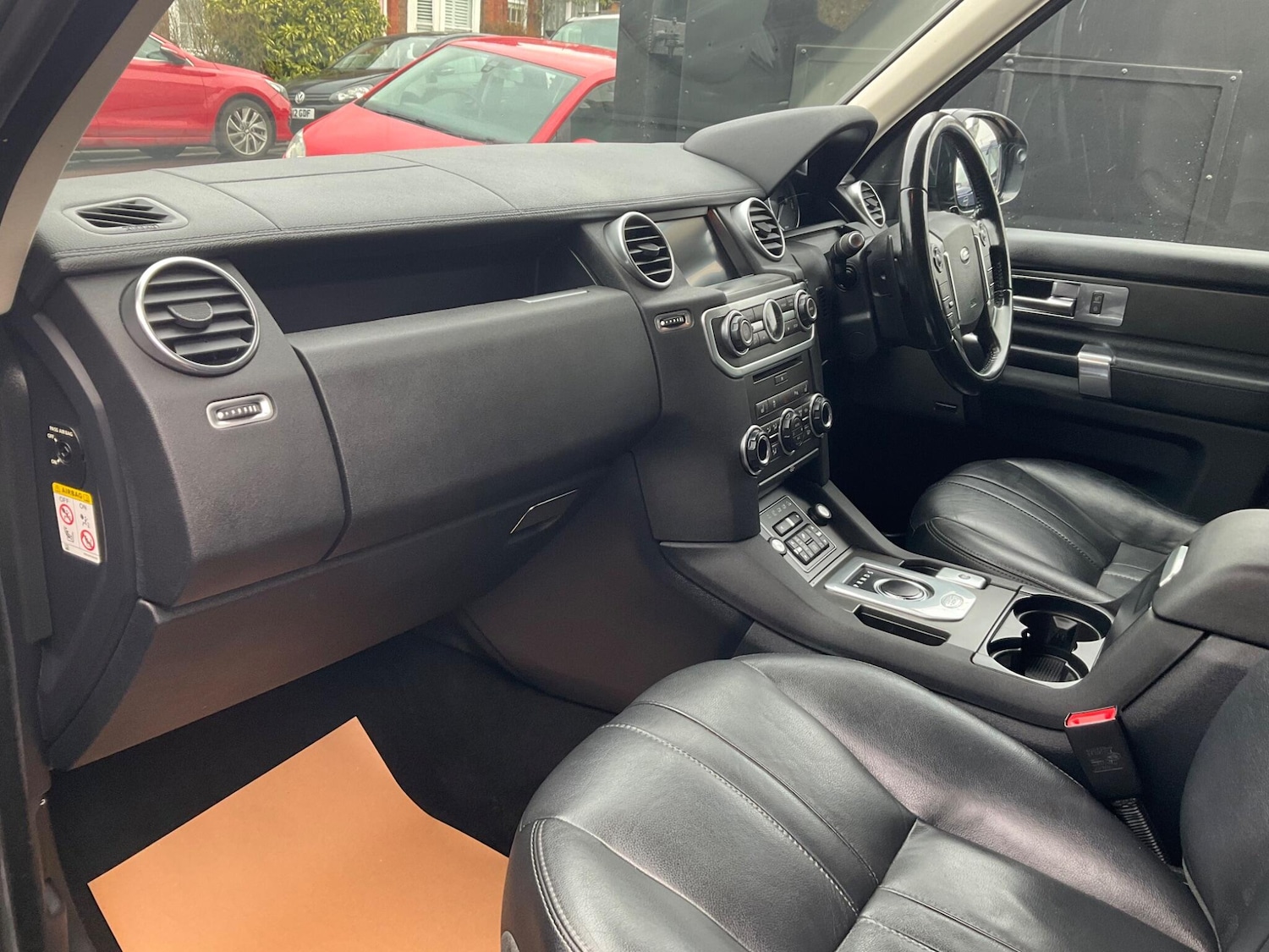 Used Land Rover Discovery 4 2014 for sale - 76989749: Photo 19