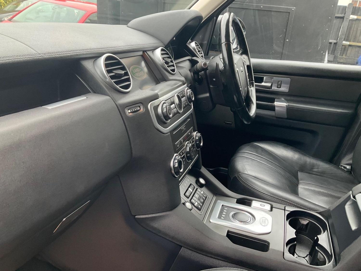 Used Land Rover Discovery 4 2014 for sale - 76989749: Photo 21