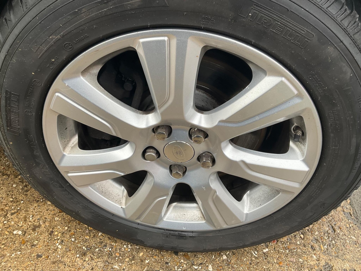 Used Land Rover Discovery 4 2014 for sale - 76989749: Photo 72