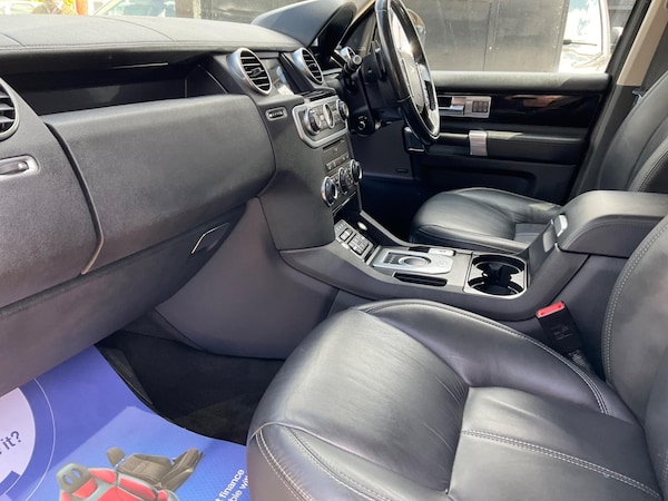 Used Land Rover Discovery 4 2015 for sale - 74135117: Photo 21