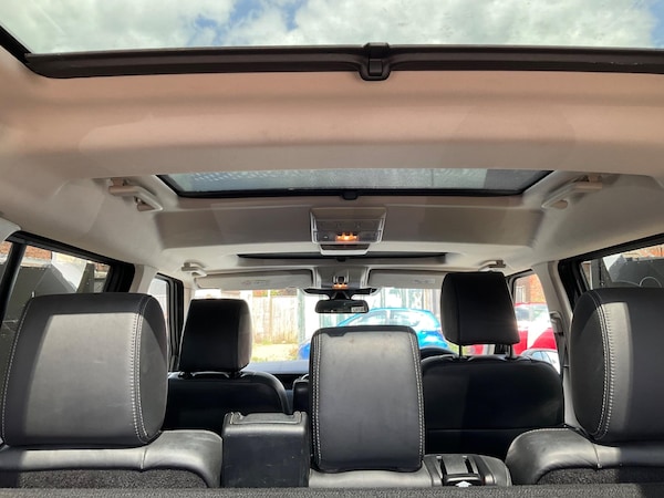Used Land Rover Discovery 4 2015 for sale - 74135117: Photo 34