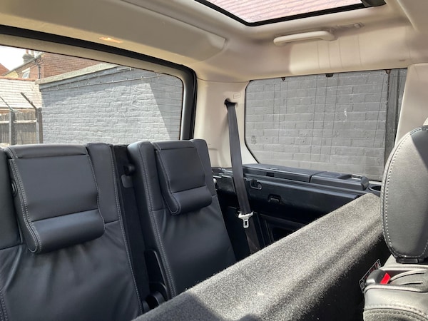 Used Land Rover Discovery 4 2015 for sale - 74135117: Photo 47
