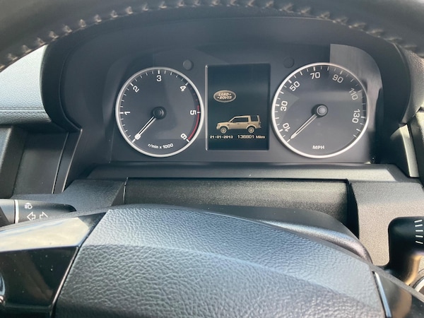 Used Land Rover Discovery 4 2015 for sale - 74135117: Photo 56