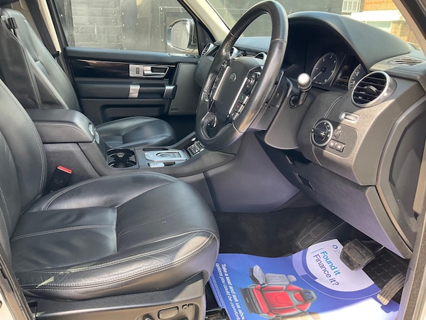 Used Land Rover Discovery 4 2015 for sale - 74135117: Photo 61