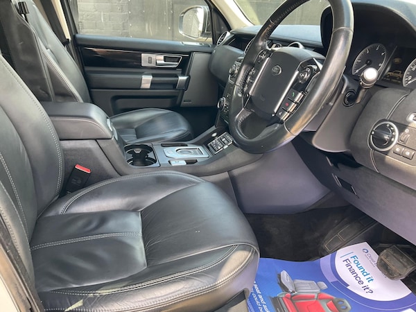 Used Land Rover Discovery 4 2015 for sale - 74135117: Photo 62