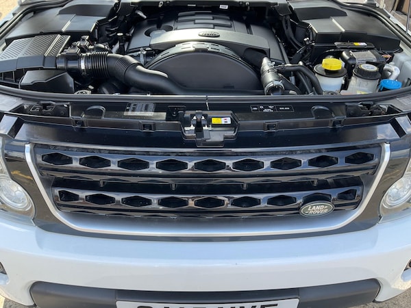 Used Land Rover Discovery 4 2015 for sale - 74135117: Photo 78