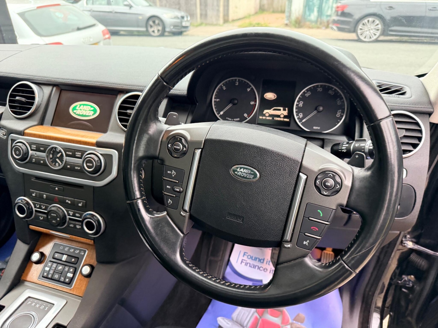 Used Land Rover Discovery 4 2015 for sale - 74920306: Photo 42