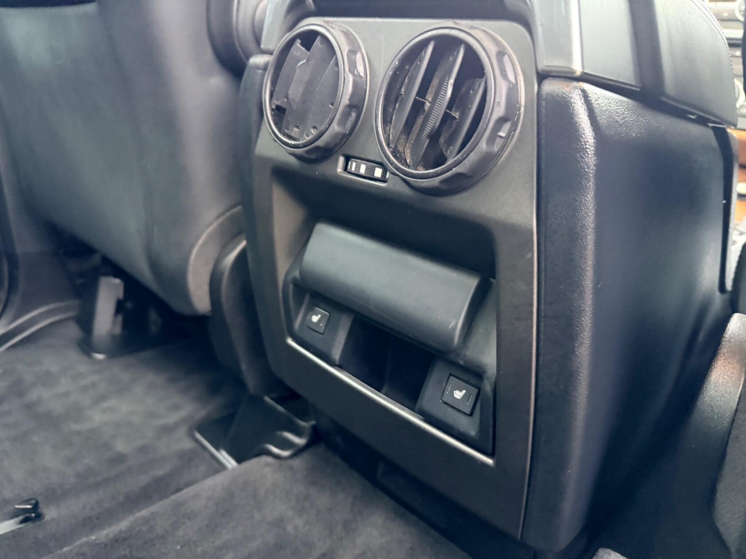 Used Land Rover Discovery 4 2015 for sale - 74920306: Photo 52