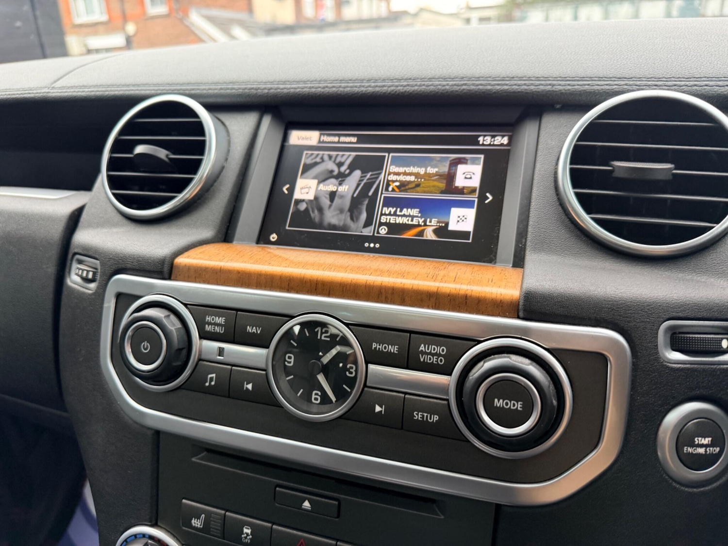 Used Land Rover Discovery 4 2015 for sale - 74920306: Photo 68