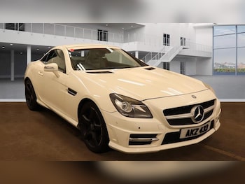 Used Mercedes-Benz SLK 2011 for sale - 77387600: Photo