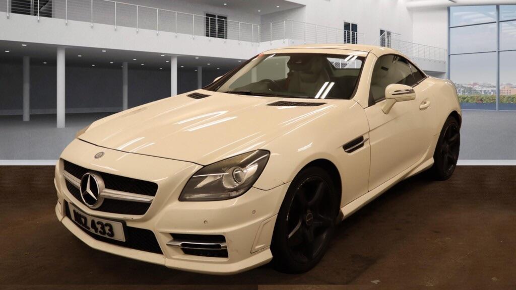 Used Mercedes-Benz SLK 2011 for sale - 77387600: Photo 2