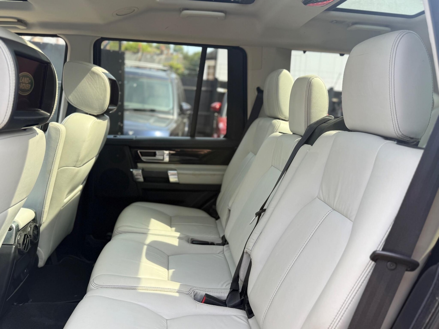 Used Land Rover Discovery 4 2014 for sale - 75246761: Photo 26