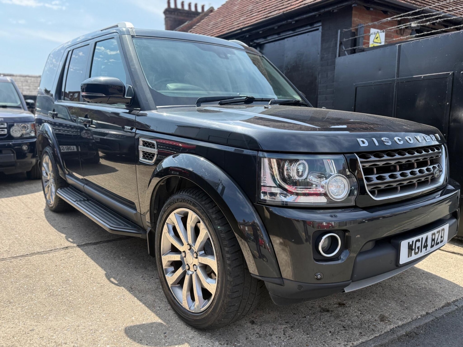 Used Land Rover Discovery 4 2014 for sale - 75246761: Photo 31