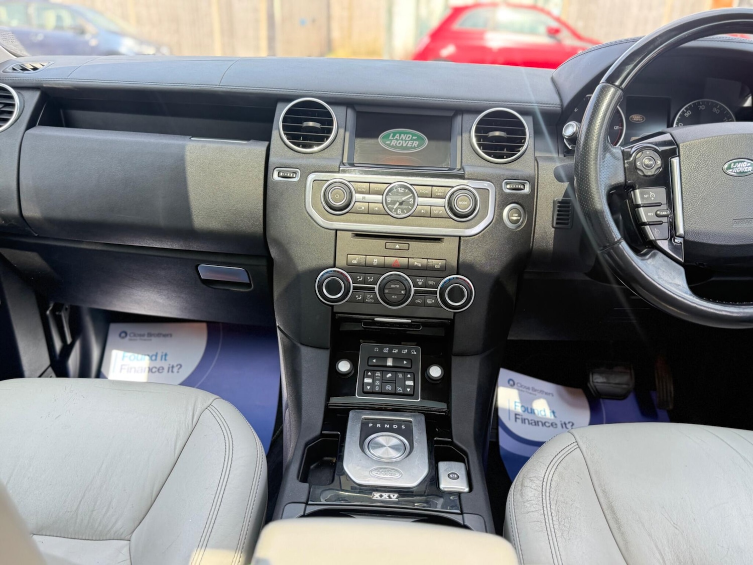 Used Land Rover Discovery 4 2014 for sale - 75246761: Photo 48