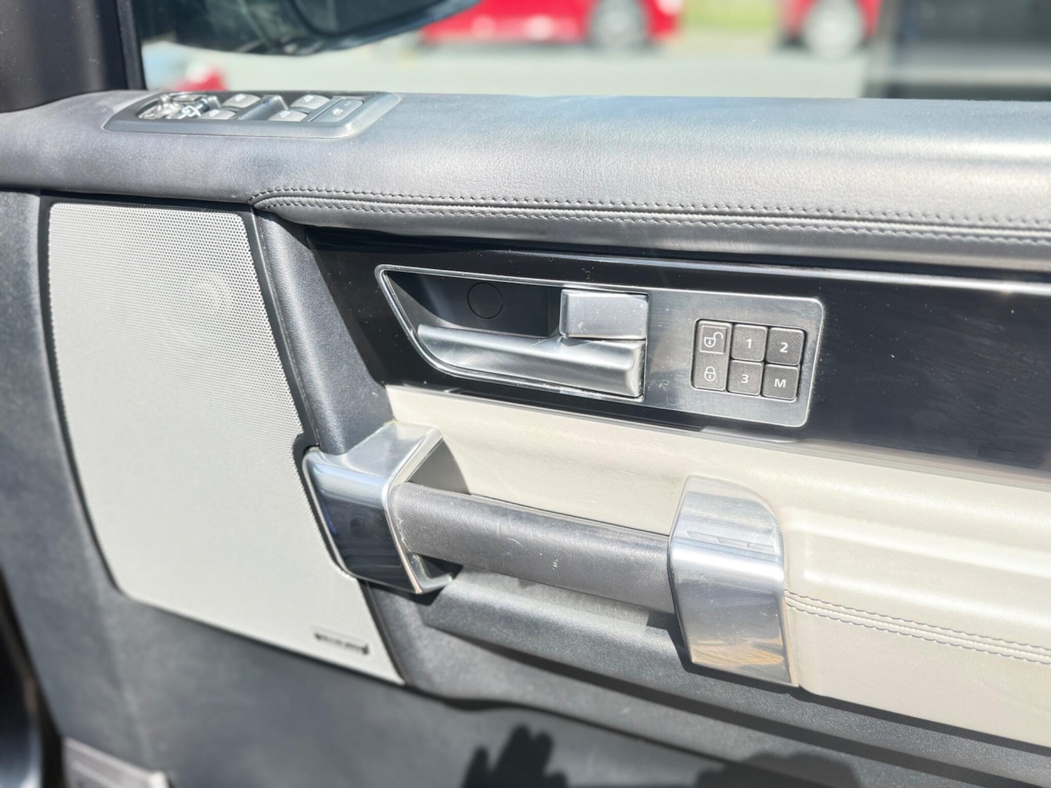 Used Land Rover Discovery 4 2014 for sale - 75246761: Photo 54