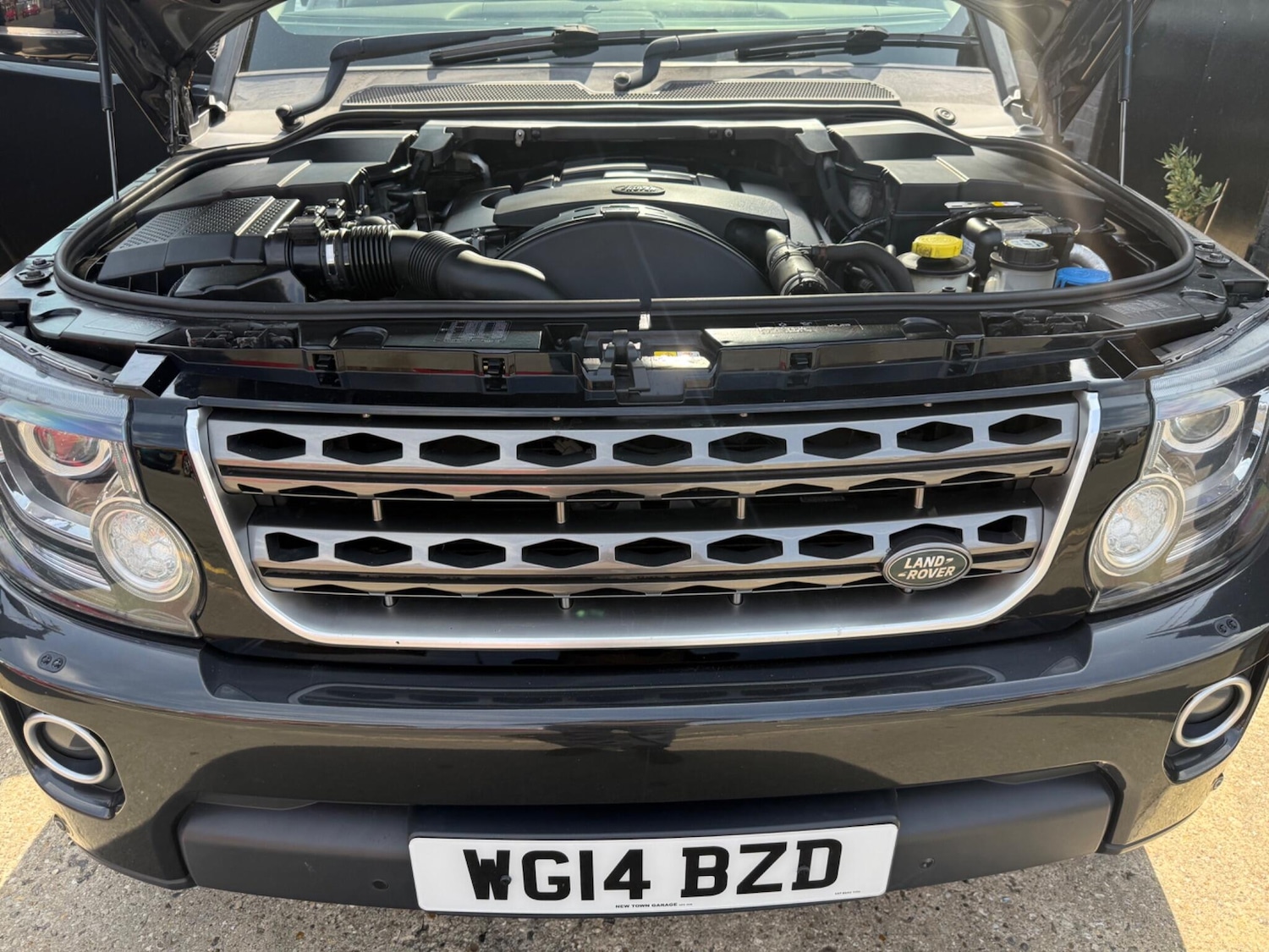 Used Land Rover Discovery 4 2014 for sale - 75246761: Photo 84