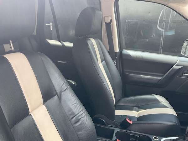 Used Land Rover Freelander 2 2011 for sale - 75269231: Photo 48
