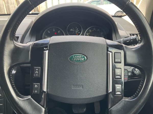 Used Land Rover Freelander 2 2011 for sale - 75269231: Photo 62