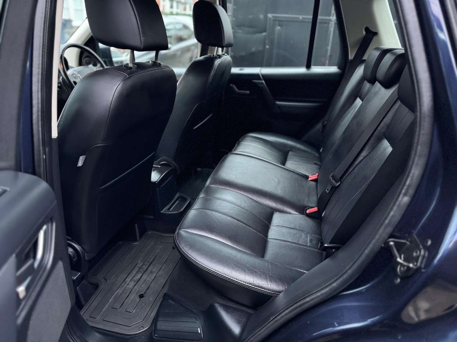 Used Land Rover Freelander 2013 for sale - 76646332: Photo 13