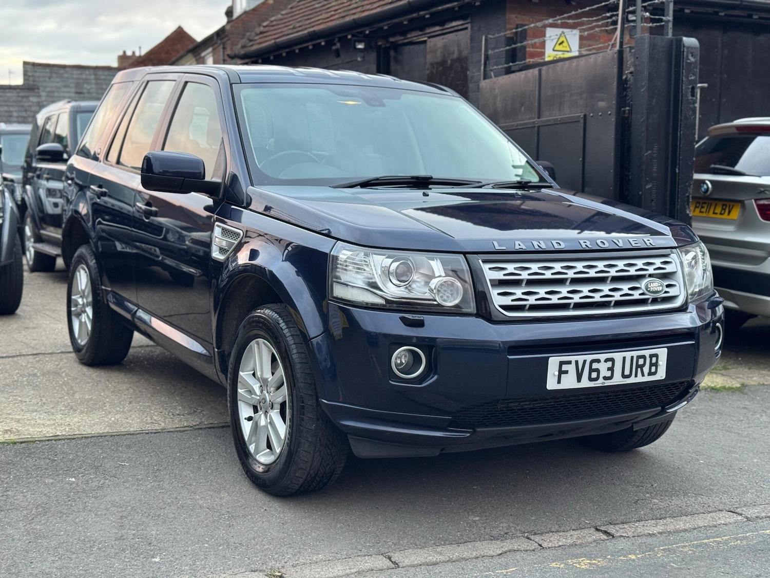 Used Land Rover Freelander 2013 for sale - 76646332: Photo 19