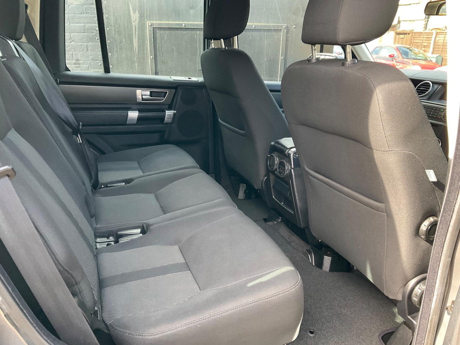 Used Land Rover Discovery 2010 for sale - 78184828: Photo 19