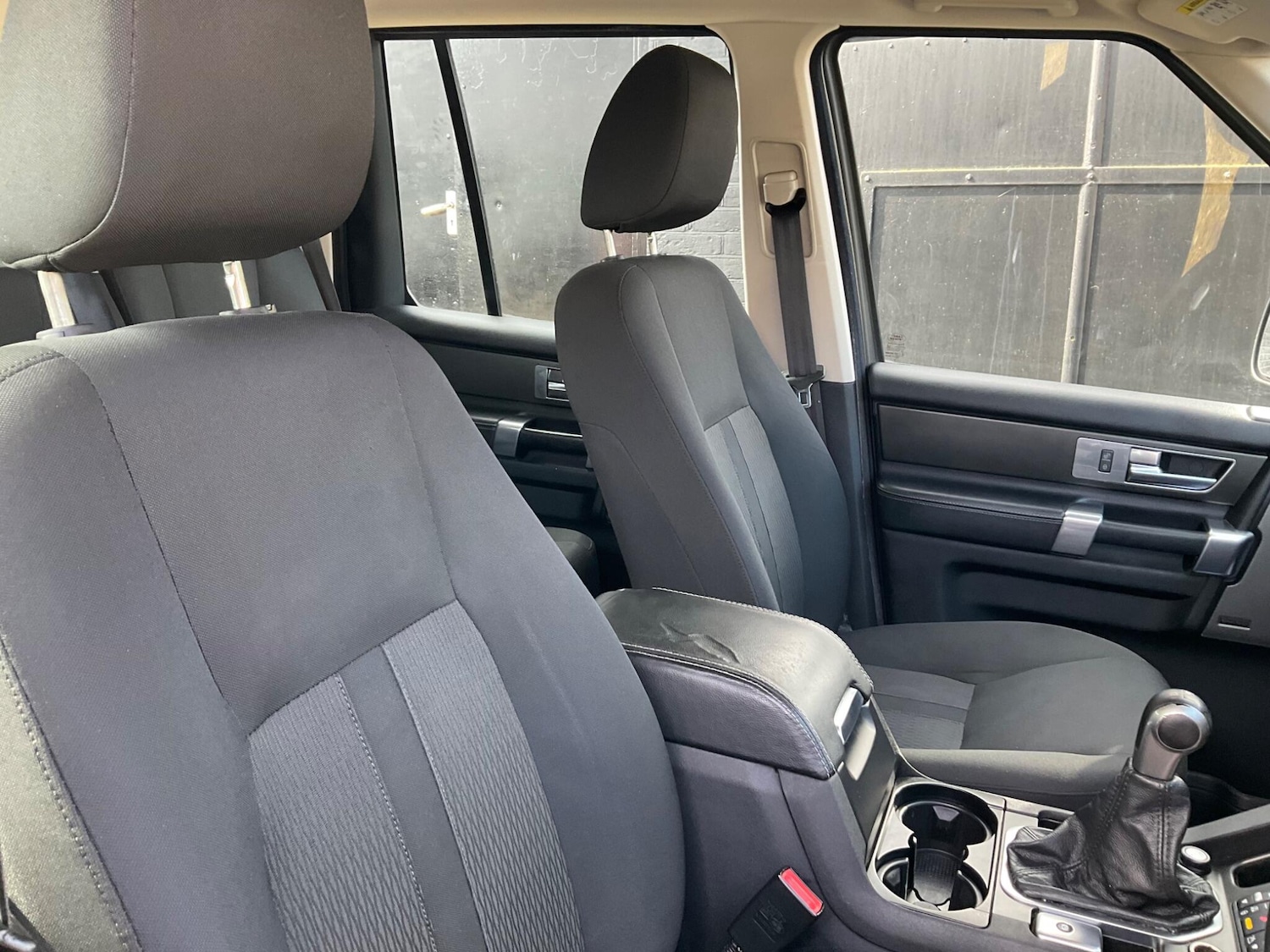 Used Land Rover Discovery 2010 for sale - 78184828: Photo 45