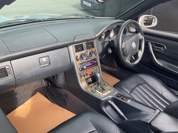 Used Mercedes-Benz SLK 2002 for sale - 76175657: Photo 59