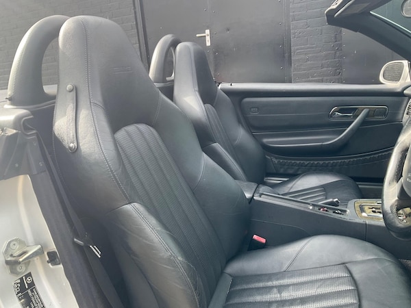 Used Mercedes-Benz SLK 2002 for sale - 76175657: Photo 75