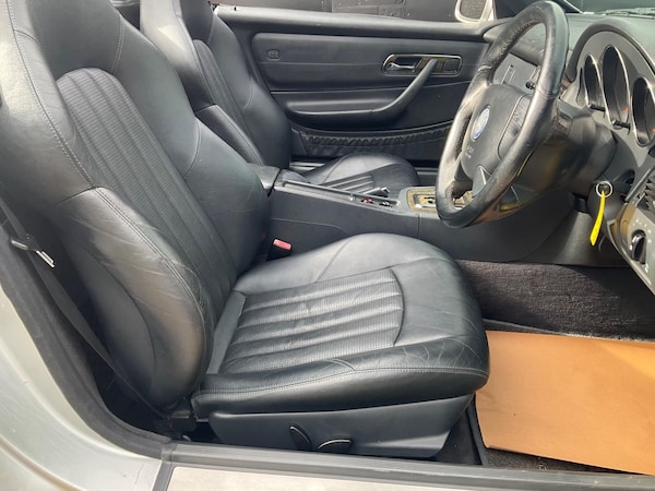 Used Mercedes-Benz SLK 2002 for sale - 76175657: Photo 80
