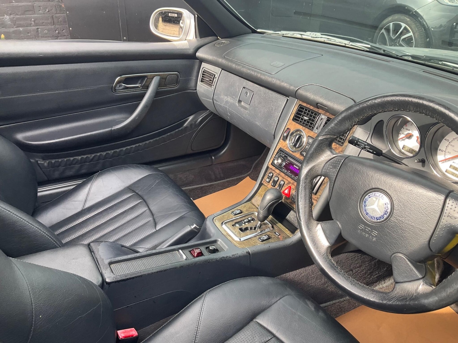 Used Mercedes-Benz SLK 2002 for sale - 76175657: Photo 87