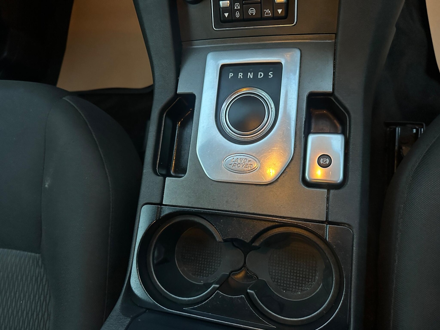 Used Land Rover Discovery 4 2015 for sale - 75780904: Photo 20