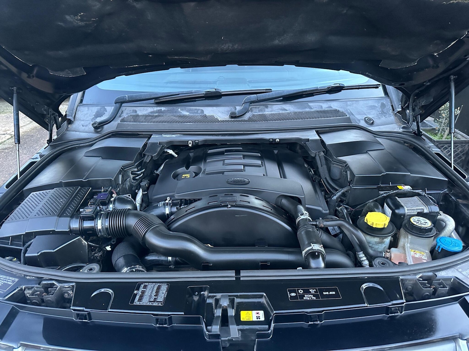 Used Land Rover Discovery 4 2015 for sale - 75780904: Photo 25