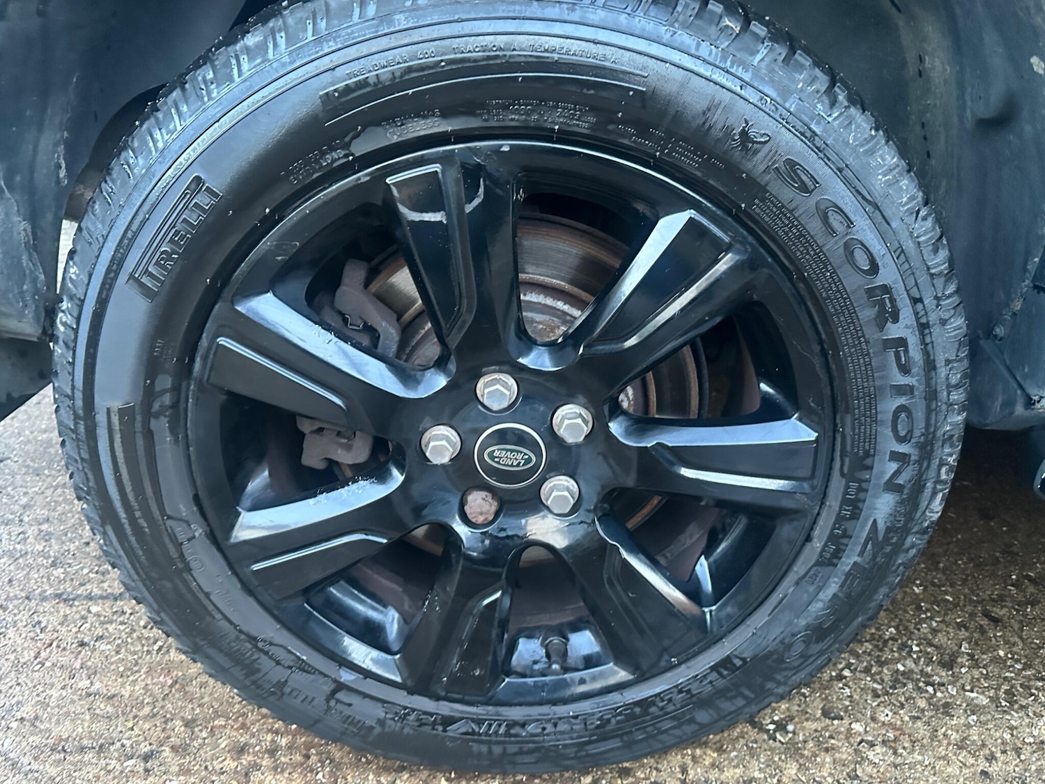 Used Land Rover Discovery 4 2015 for sale - 75780904: Photo 27