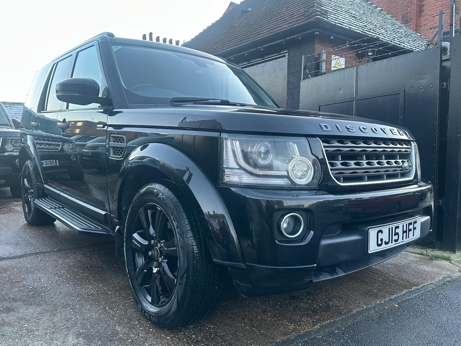 Used Land Rover Discovery 4 2015 for sale - 75780904: Photo 58