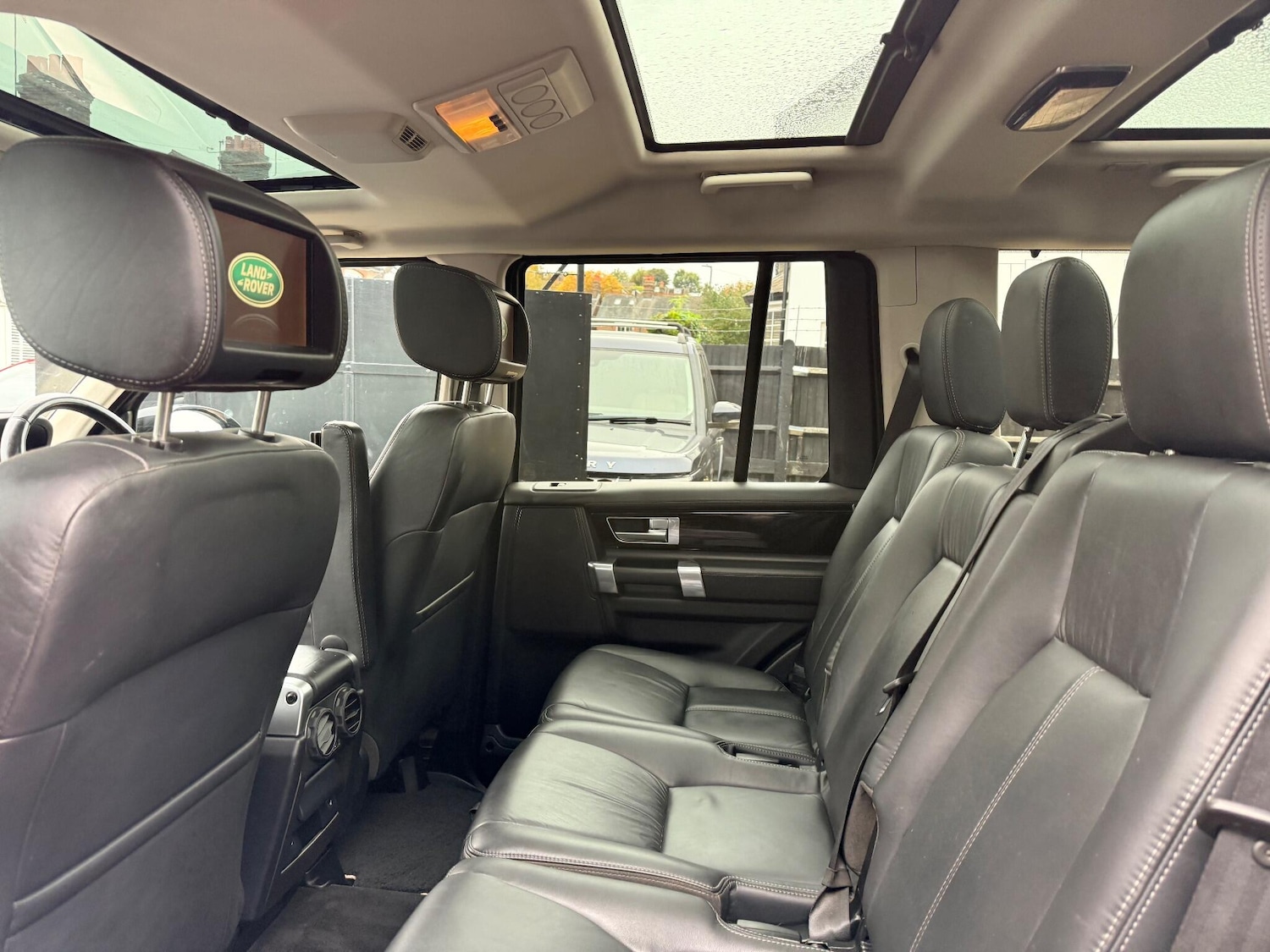 Used Land Rover Discovery 4 2016 for sale - 75340095: Photo 15