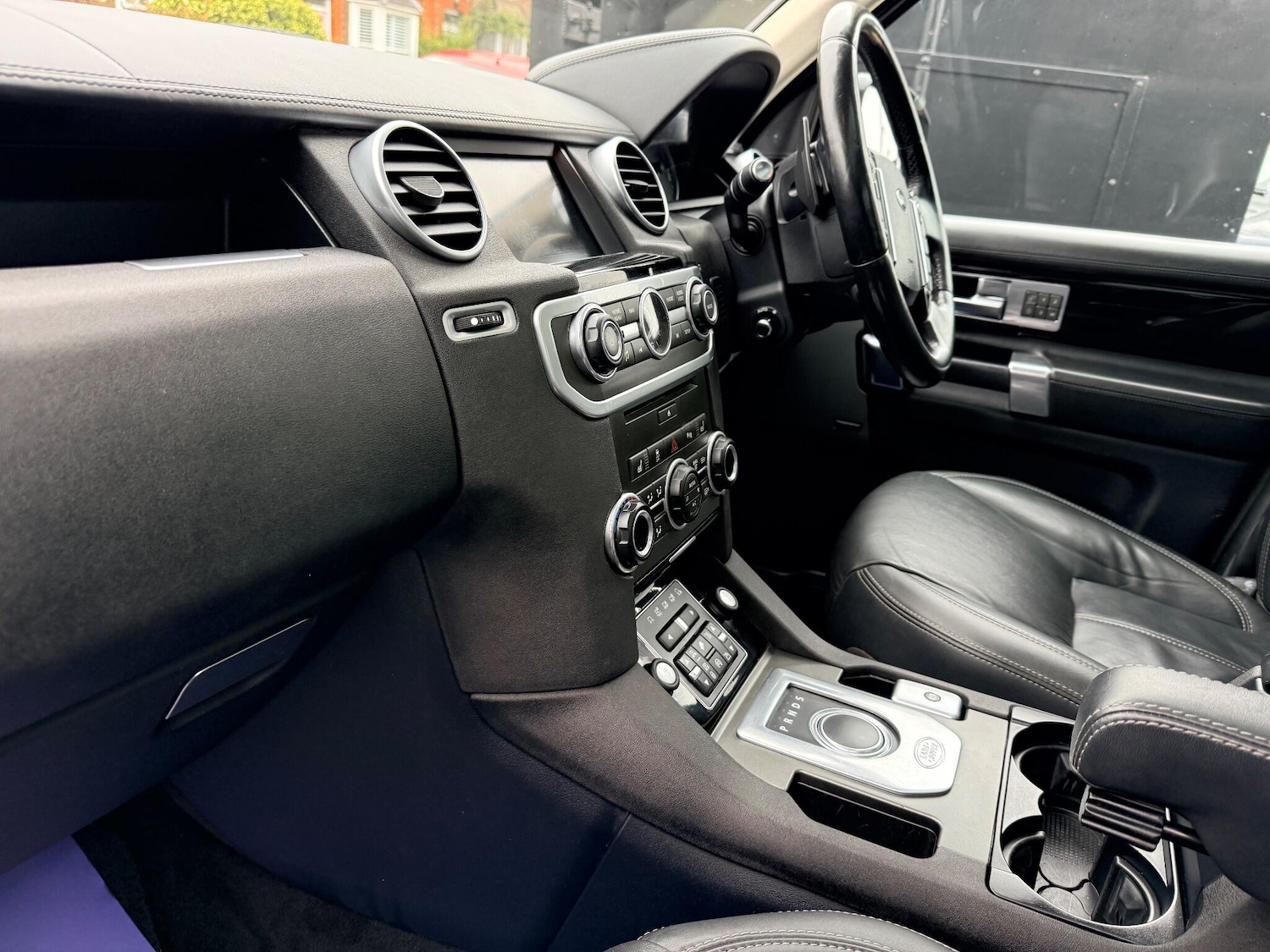 Used Land Rover Discovery 4 2016 for sale - 75340095: Photo 17