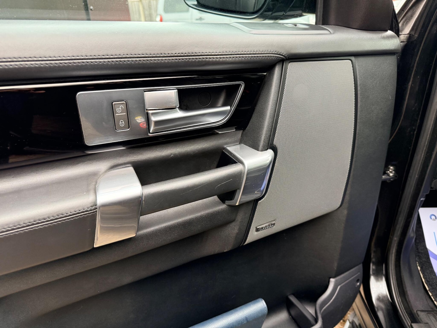 Used Land Rover Discovery 4 2016 for sale - 75340095: Photo 20