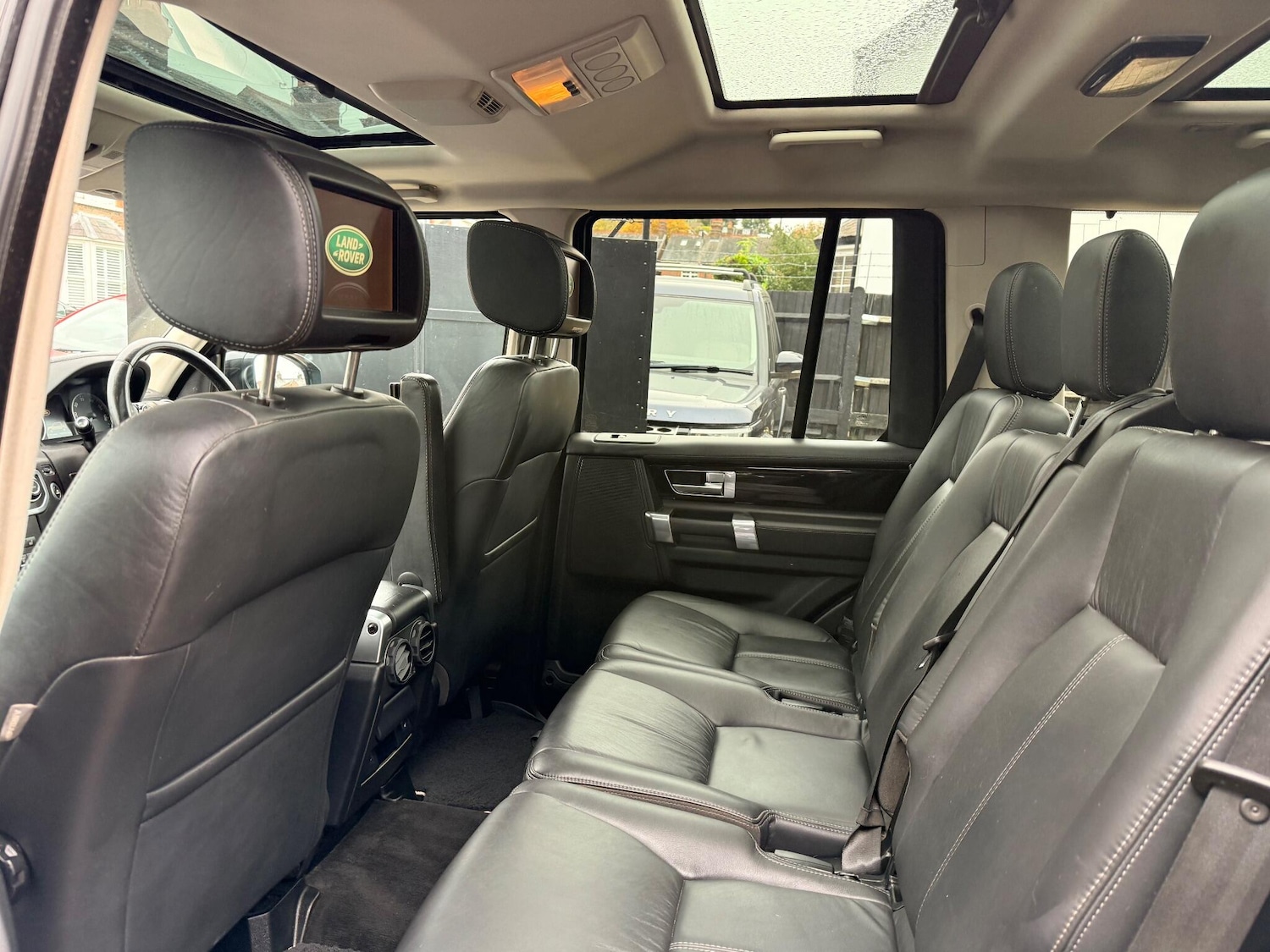 Used Land Rover Discovery 4 2016 for sale - 75340095: Photo 29