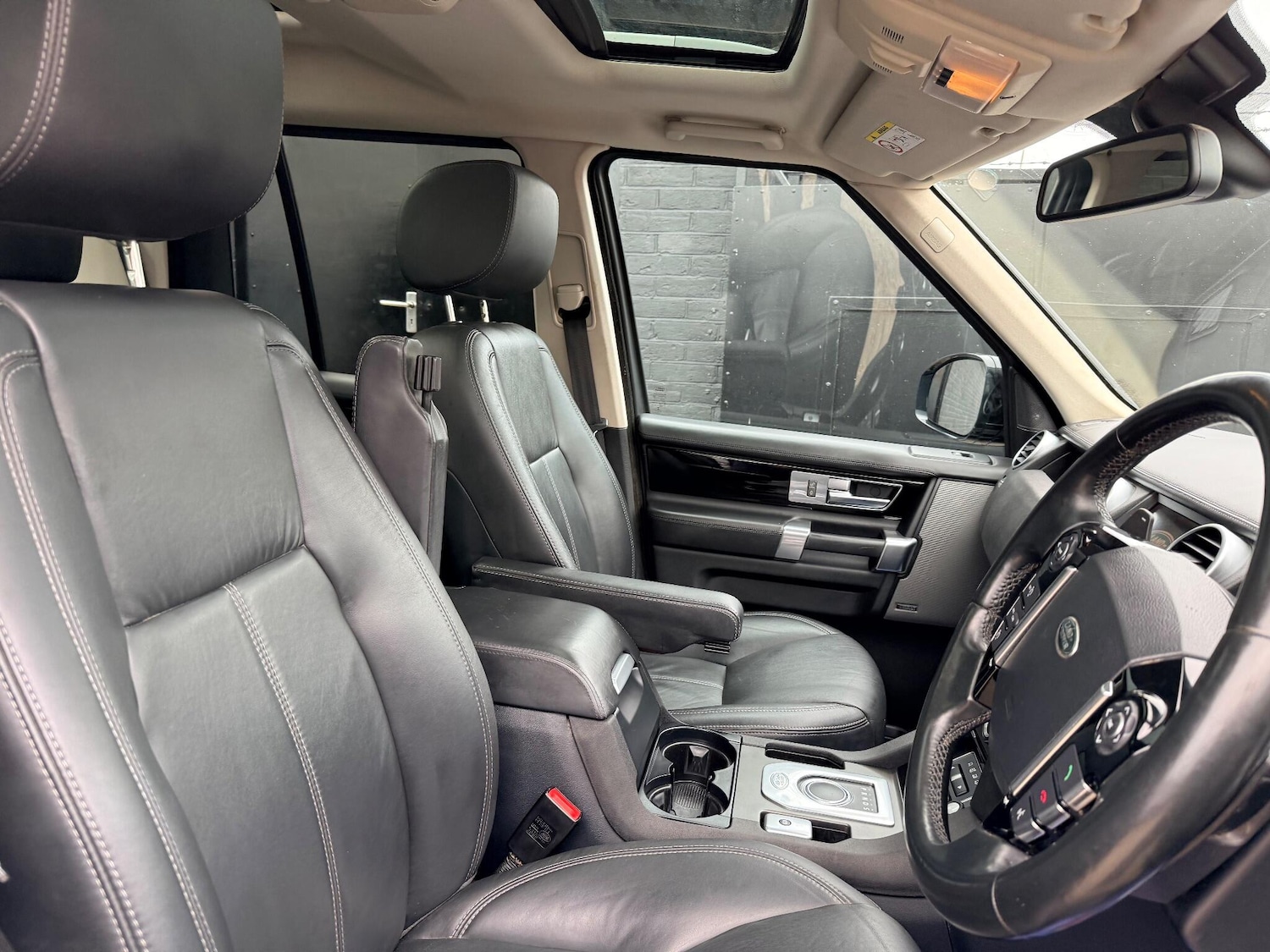 Used Land Rover Discovery 4 2016 for sale - 75340095: Photo 57