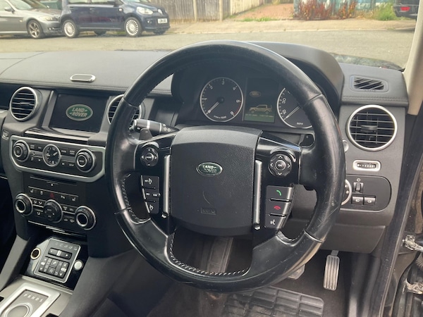 Used Land Rover Discovery 4 2014 for sale - 75339459: Photo 12