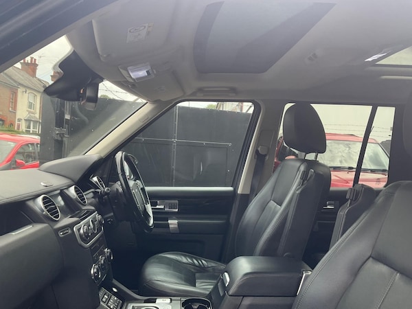 Used Land Rover Discovery 4 2014 for sale - 75339459: Photo 17