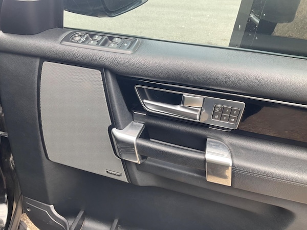Used Land Rover Discovery 4 2014 for sale - 75339459: Photo 37