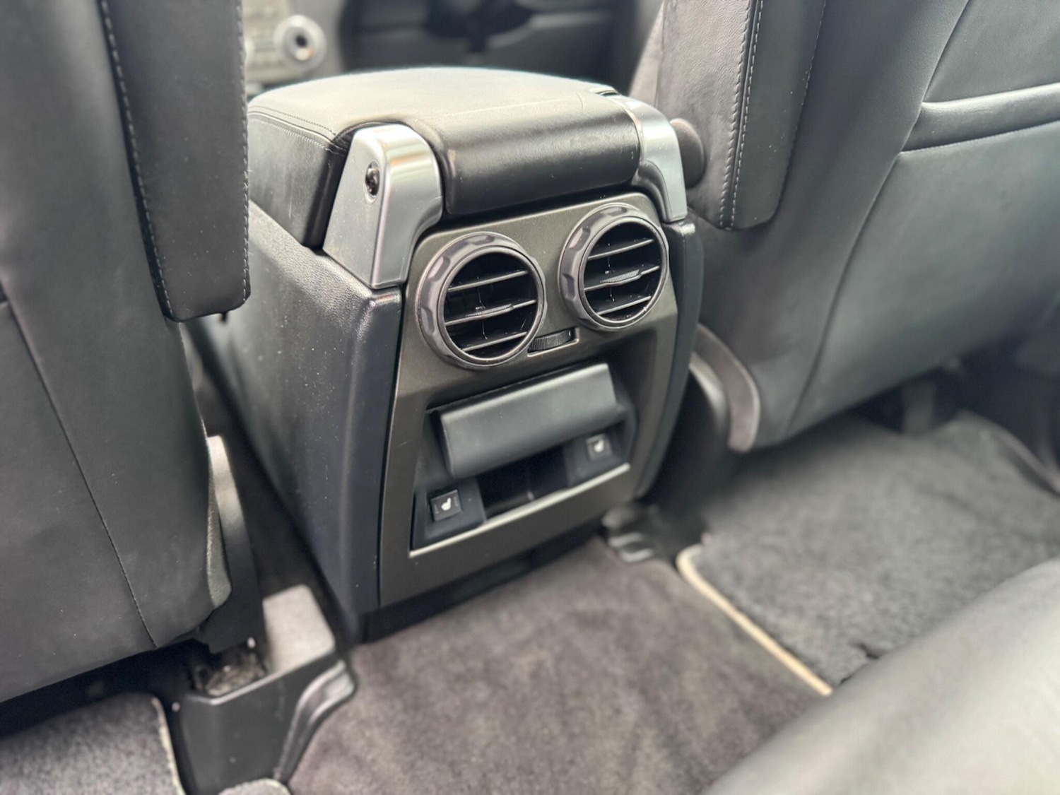 Used Land Rover Discovery 4 2016 for sale - 76012295: Photo 17