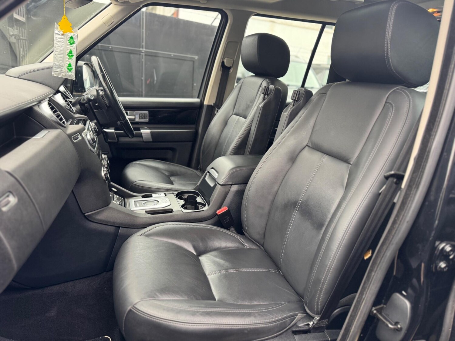 Used Land Rover Discovery 4 2016 for sale - 76012295: Photo 37