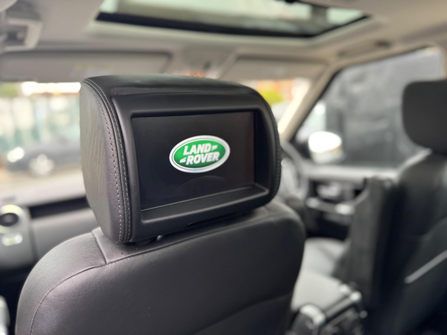 Used Land Rover Discovery 4 2016 for sale - 76012295: Photo 40