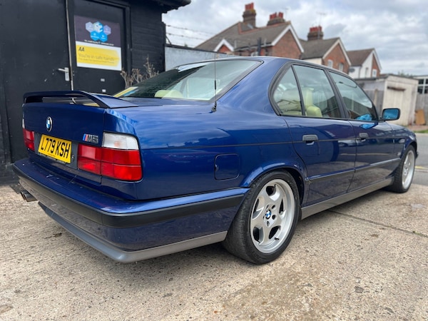 Used BMW M5 1993 for sale - 76247059: Photo 15