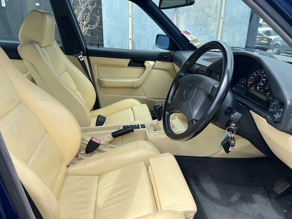 Used BMW M5 1993 for sale - 76247059: Photo 24