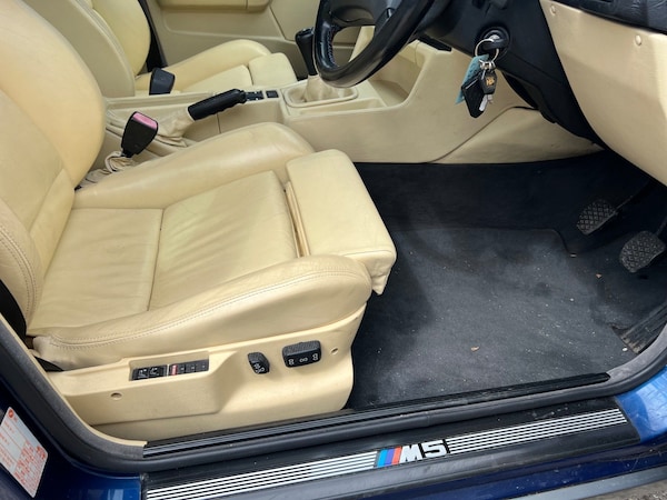 Used BMW M5 1993 for sale - 76247059: Photo 25