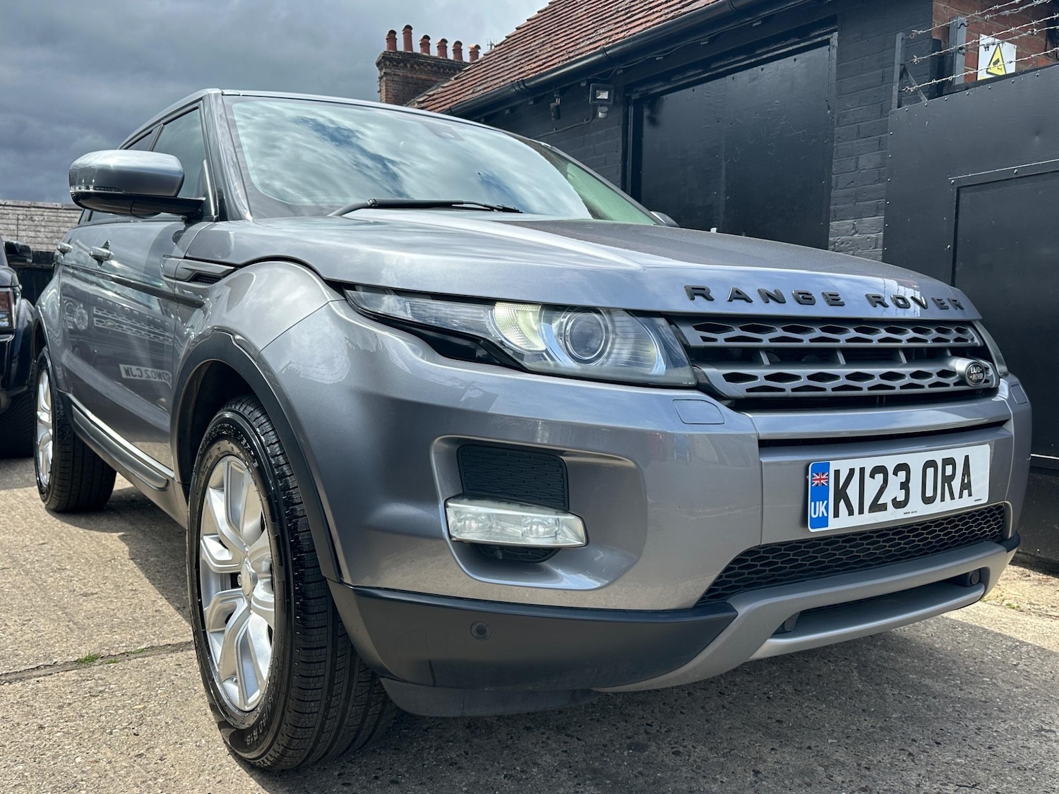 Used Land Rover Range Rover Evoque 2012 for sale - 77315143: Photo 2