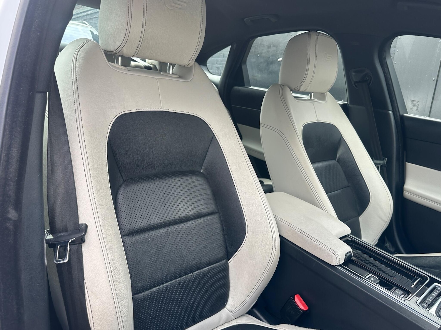 Used Jaguar XF 2016 for sale - 78141406: Photo 14